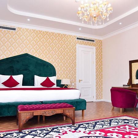 Boutique Hotel Silk Way Turkistan Extérieur photo