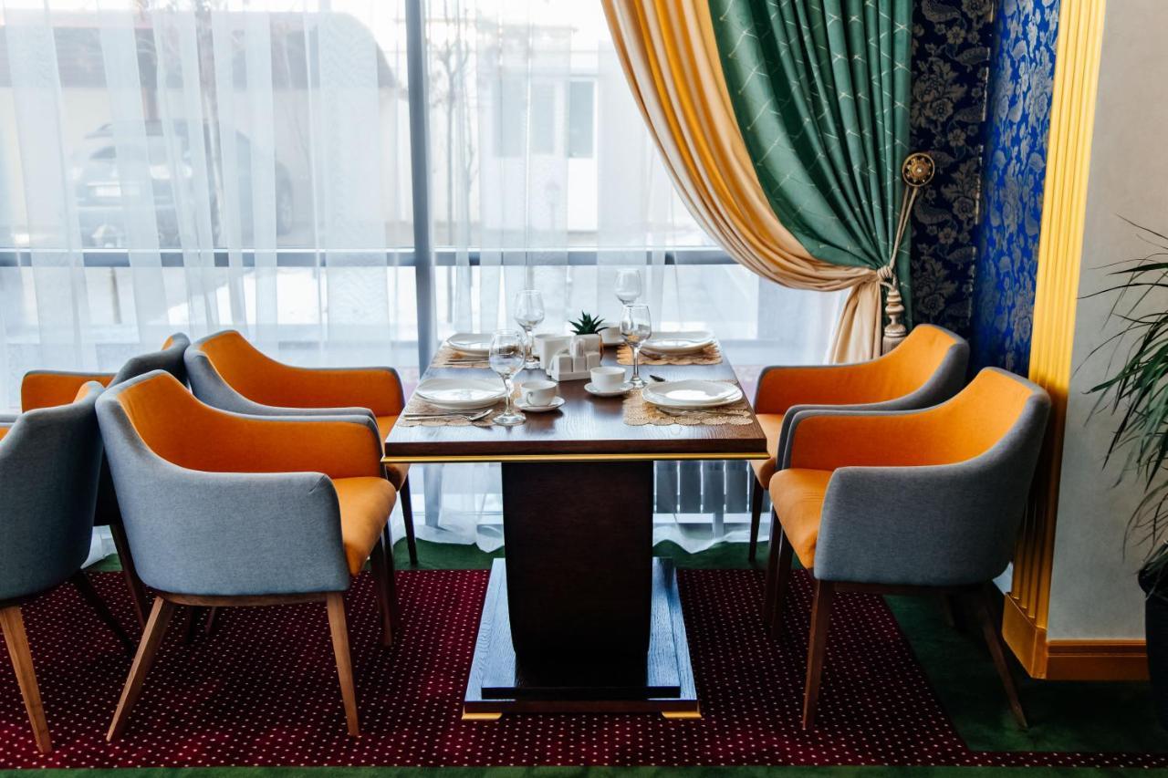 Boutique Hotel Silk Way Turkistan Extérieur photo