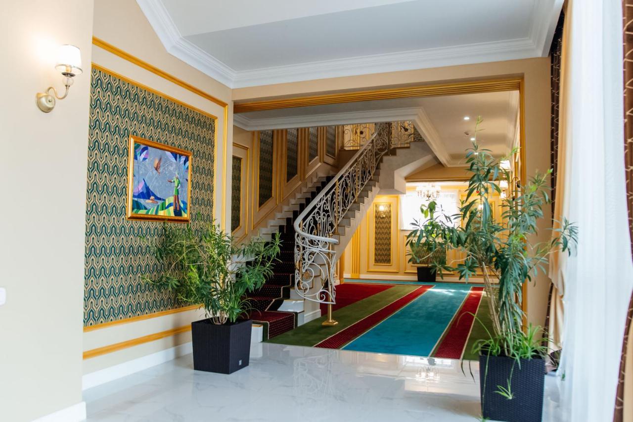 Boutique Hotel Silk Way Turkistan Extérieur photo